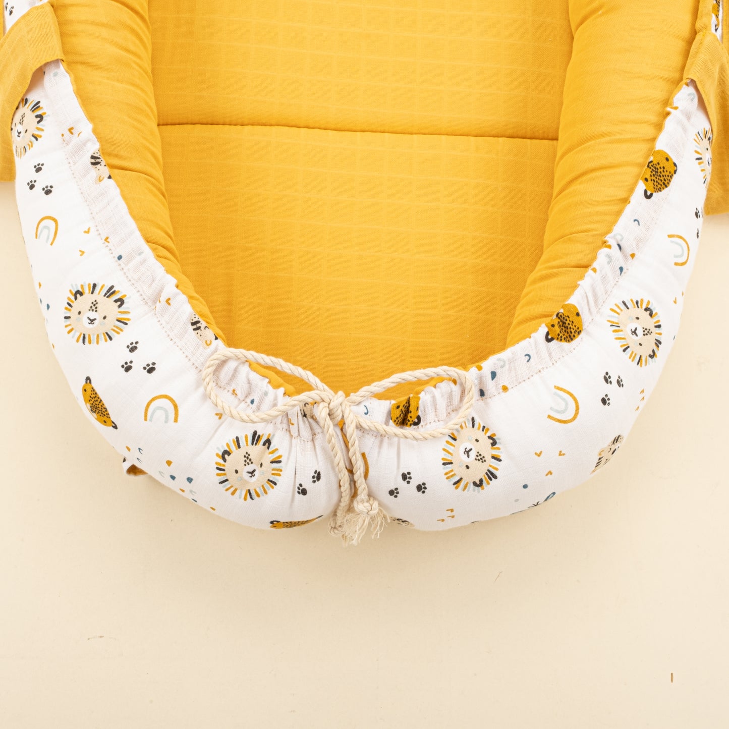 Babynest ve Yastık- Çift Taraflı - Hardal Muslin - Zoo