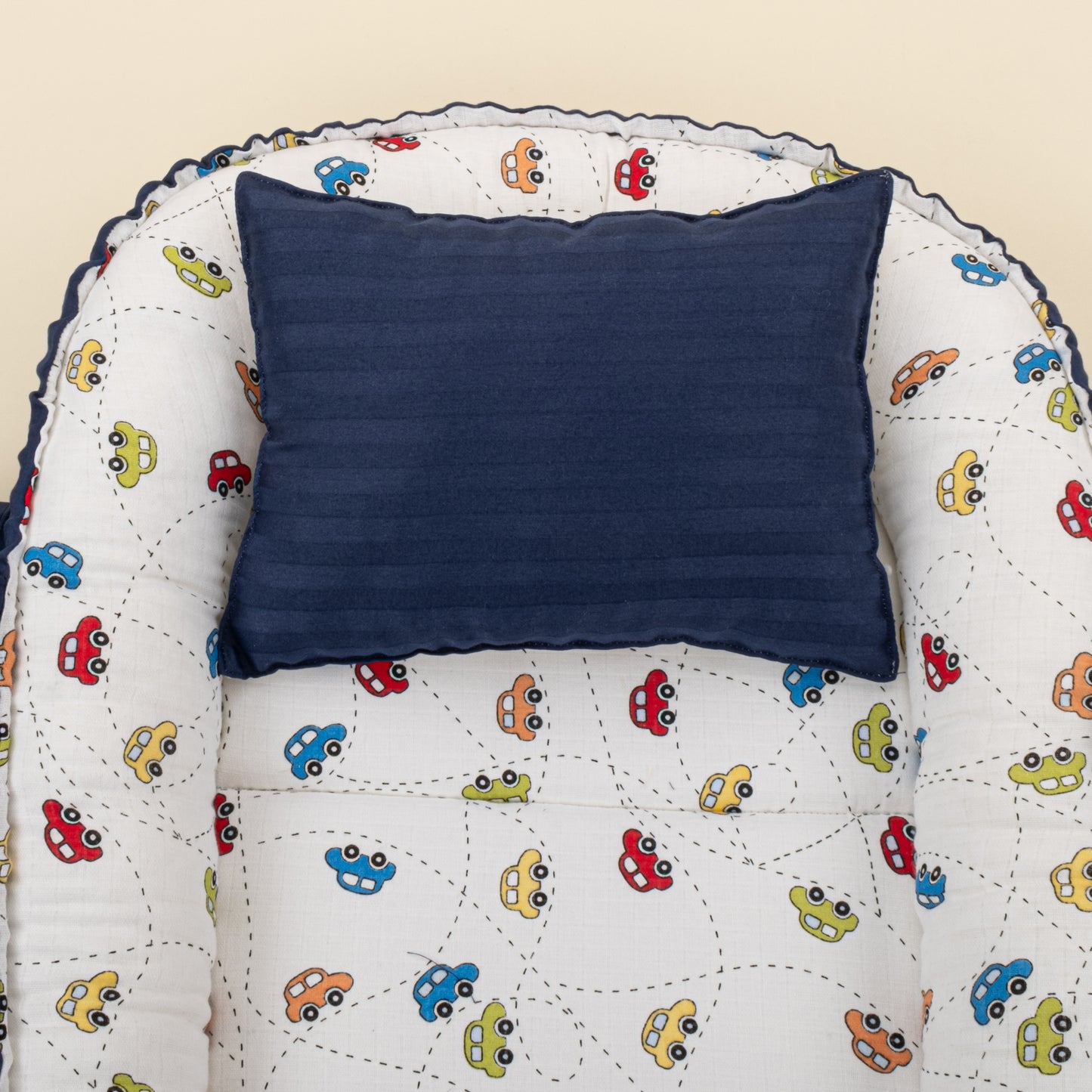 Babynest ve Yastık- Çift Taraflı - Lacivert Saten - Renkli Arabalar