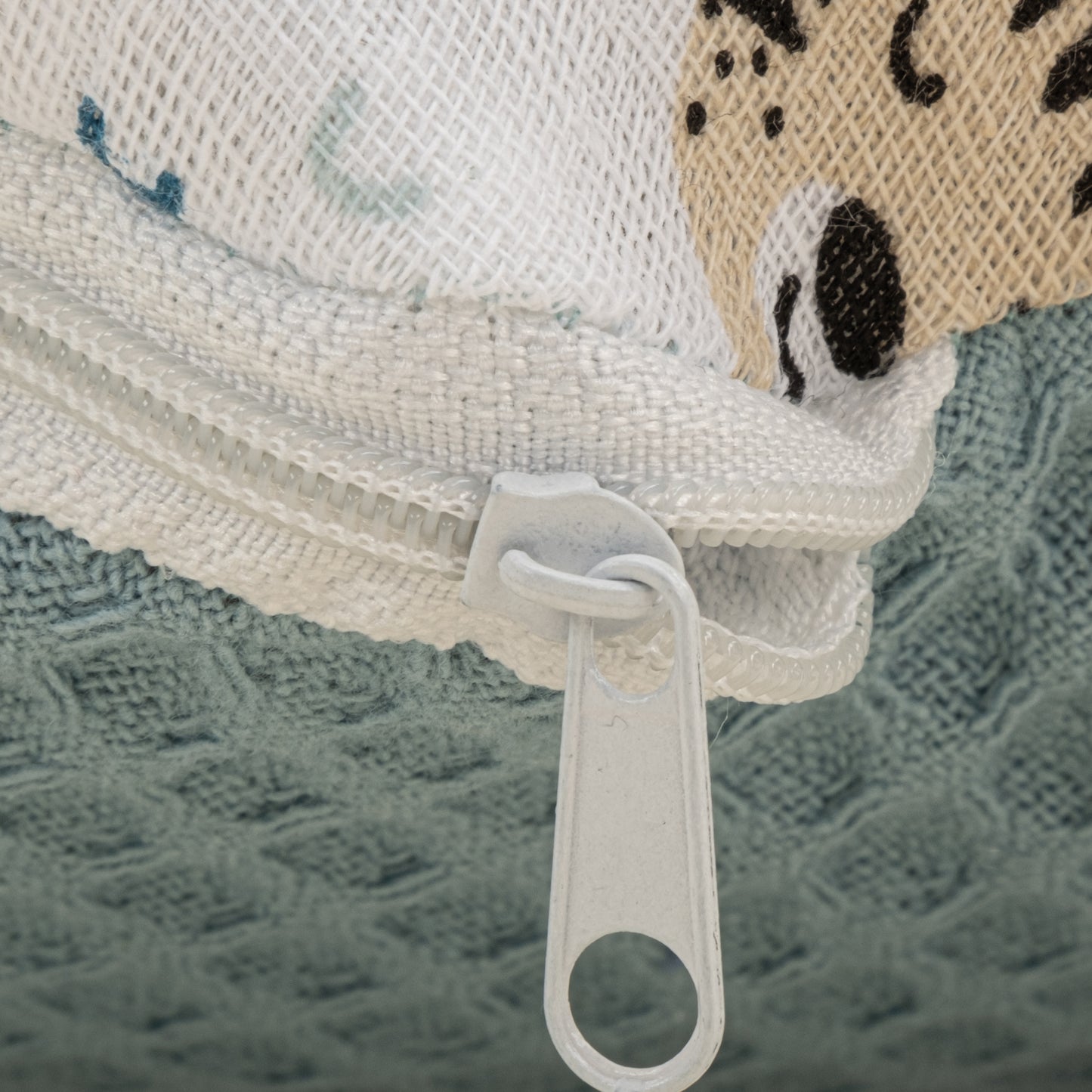 Emzirme Yastığı - Çift Taraflı - Petrol Mavisi Petek - Zoo