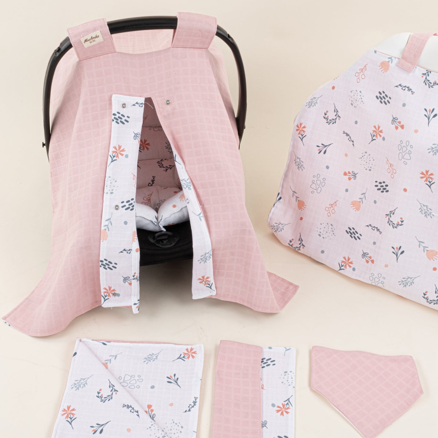 9 Parça Avantajlı Set - Çift Taraflı - Pudra Muslin - Yeşil Çiçekler
