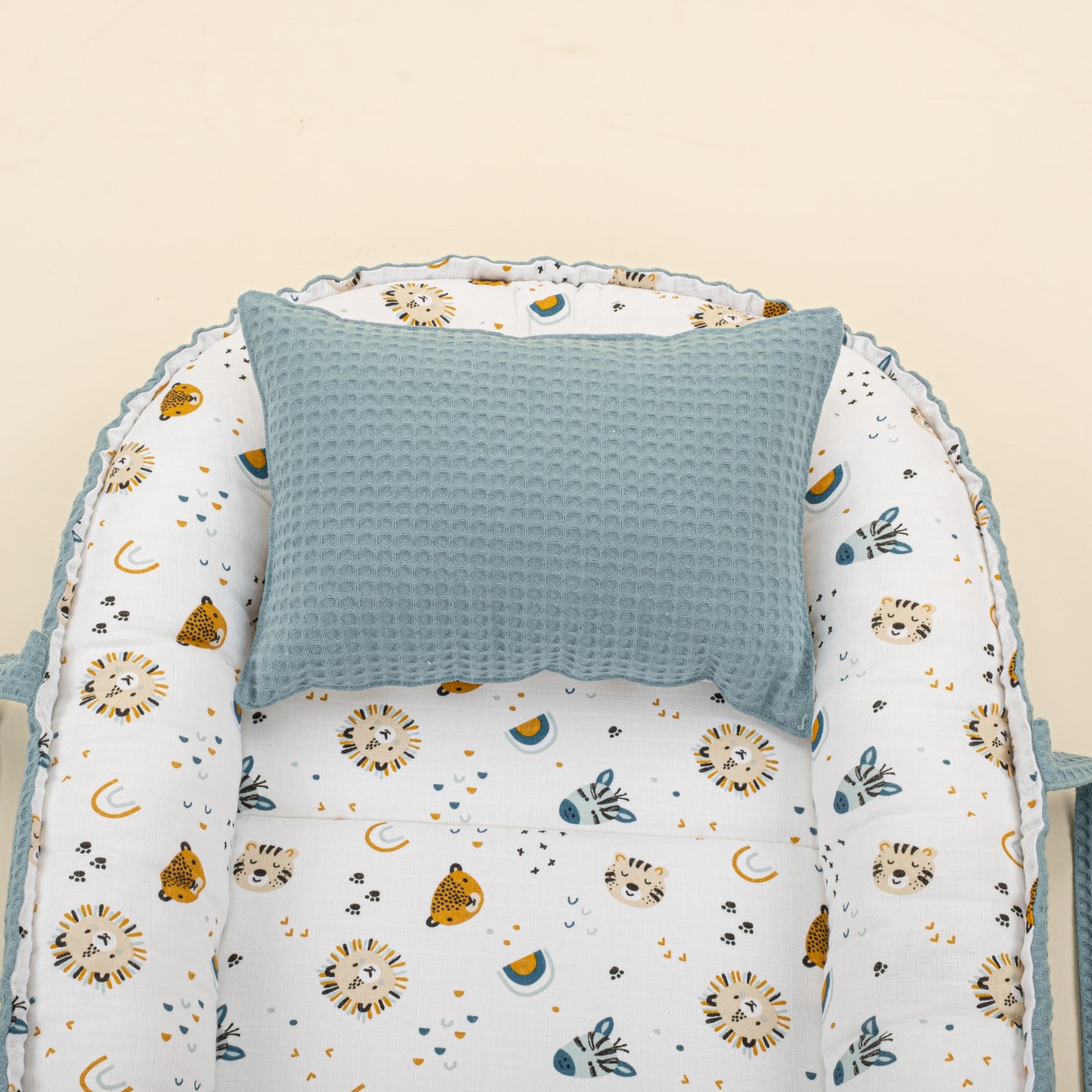 Babynest ve Yastık - Çift Taraflı - Petrol Mavisi Petek - Zoo