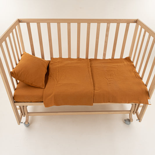 Bebek Dört Katlı Organik Muslin Nevresim Seti (Yorgan Kılıfı,Yastık Kılıfı,Lastikli Çarşaf) - Dört Katlı Organik Muslin Taba