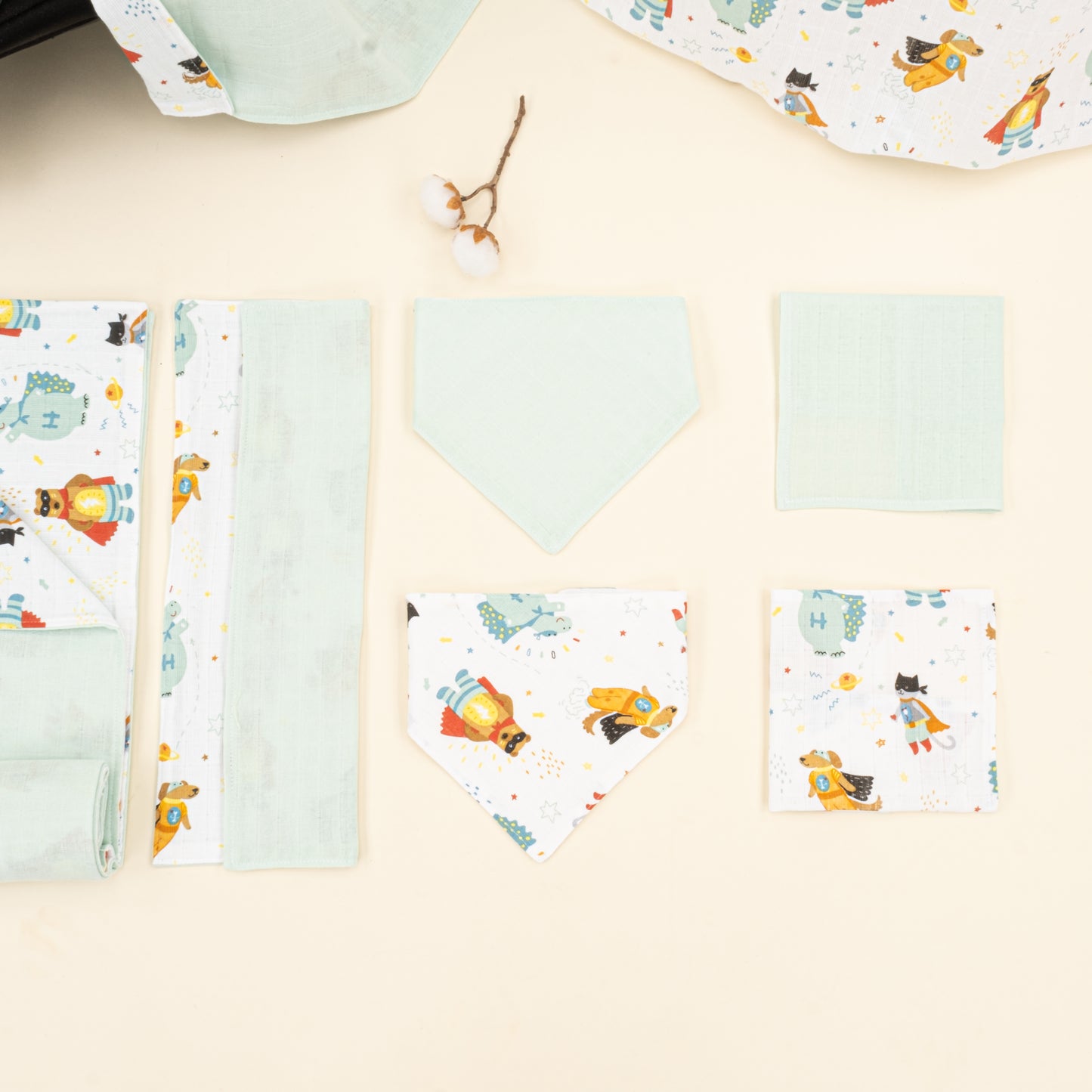 9 Parça Avantajlı Set - Çift Taraflı - Su Yeşili Muslin - Süper Kahramanlar