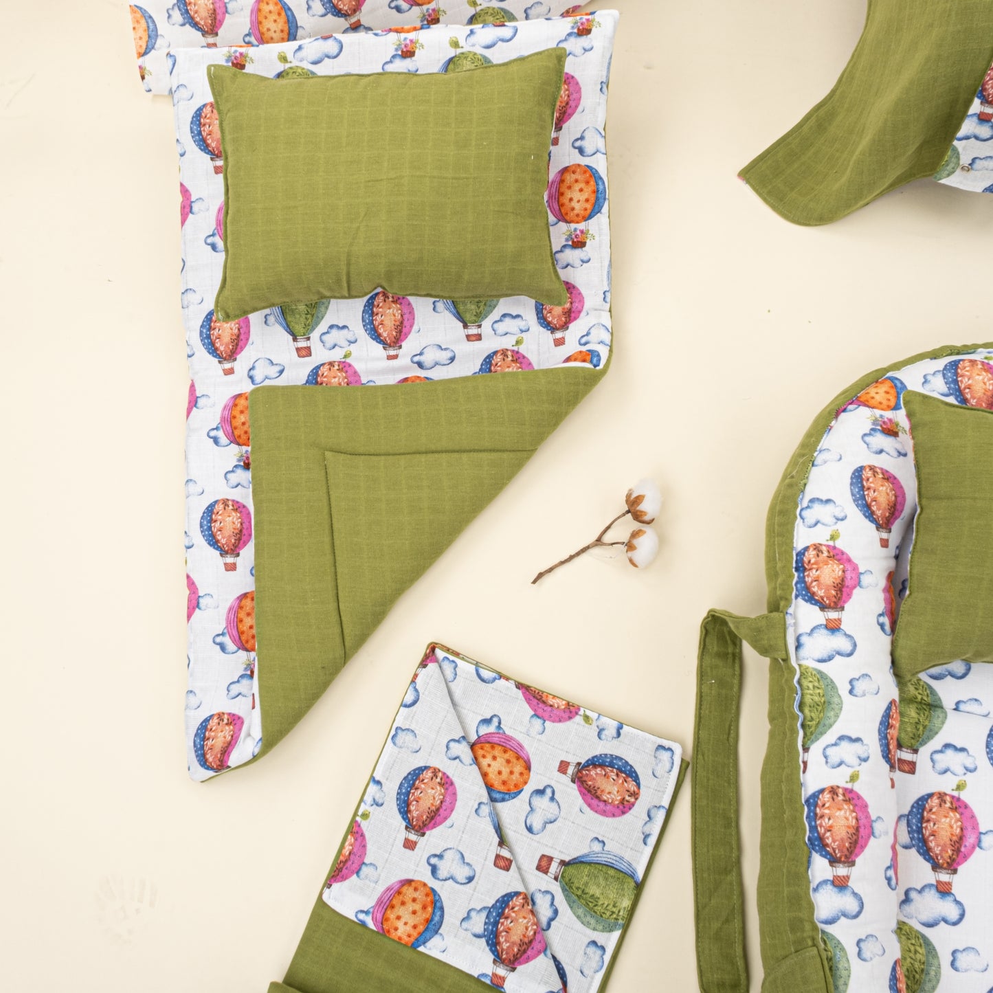 18 Parça Full Set - Fıstık Yeşili Muslin - Uçan Balonlar