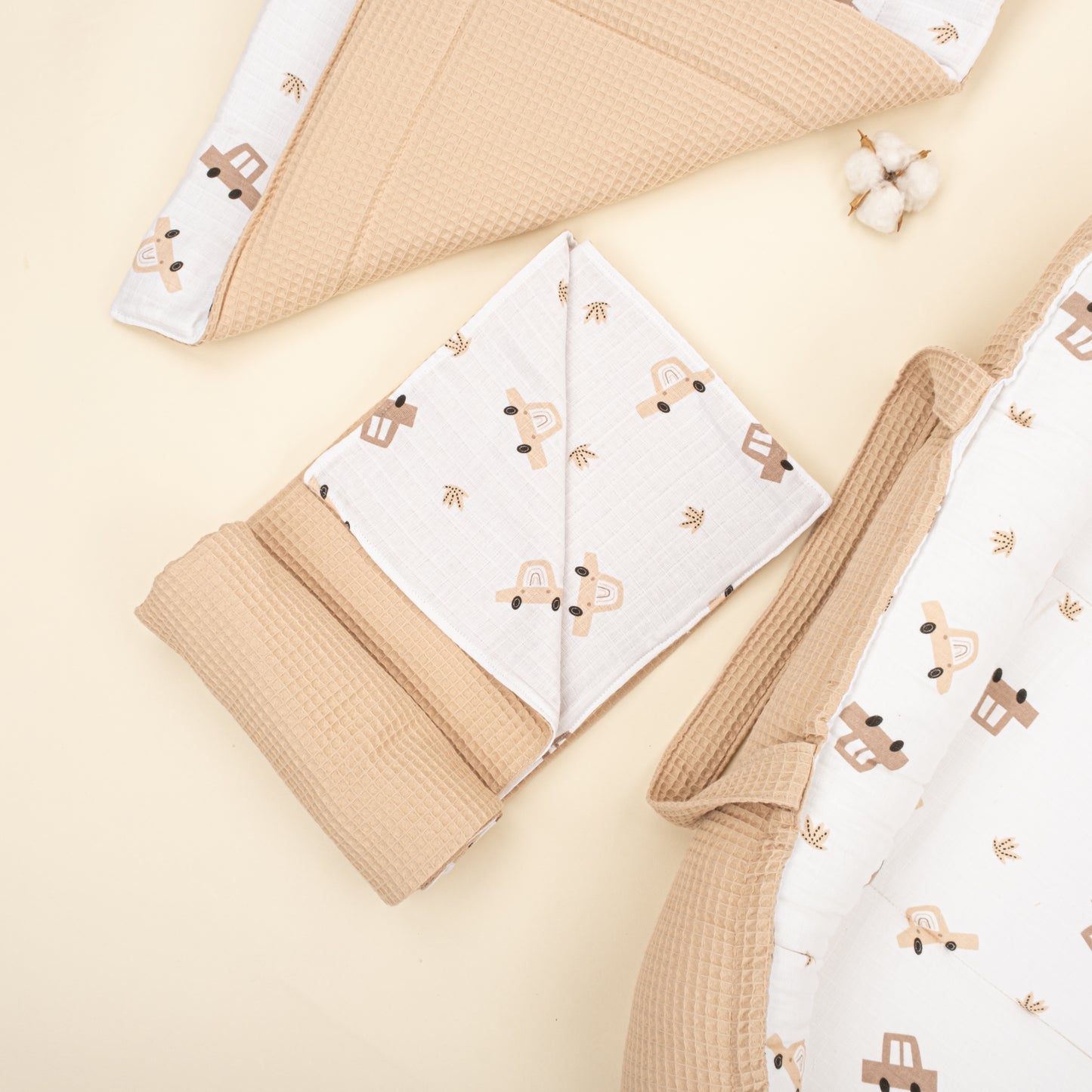 18 Parça Full Set - Çift Taraflı - Bej Petek - Kahverengi Arabalar