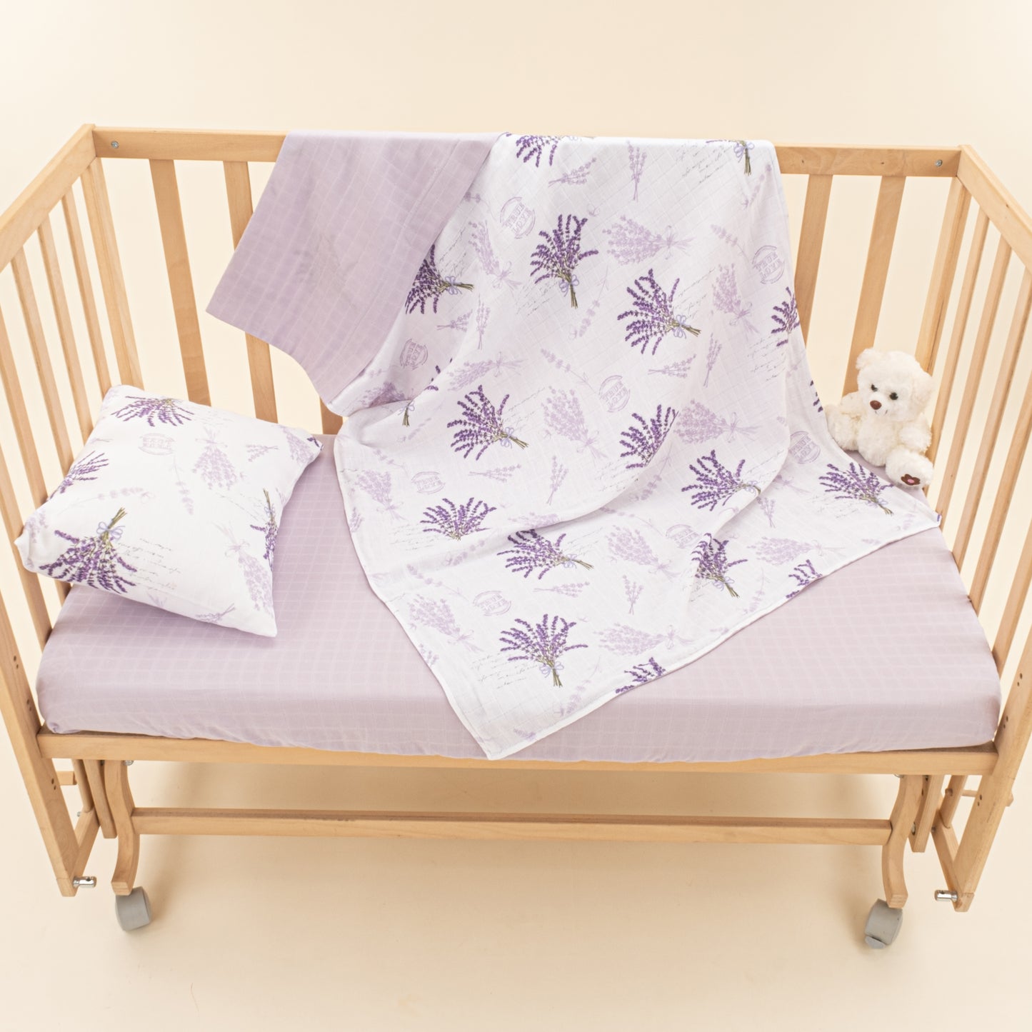 Bebek Muslin Nevresim Seti (Yorgan Kılıfı,Yastık Kılıfı,Lastikli Çarşaf) - Lila Muslin - Lavanta