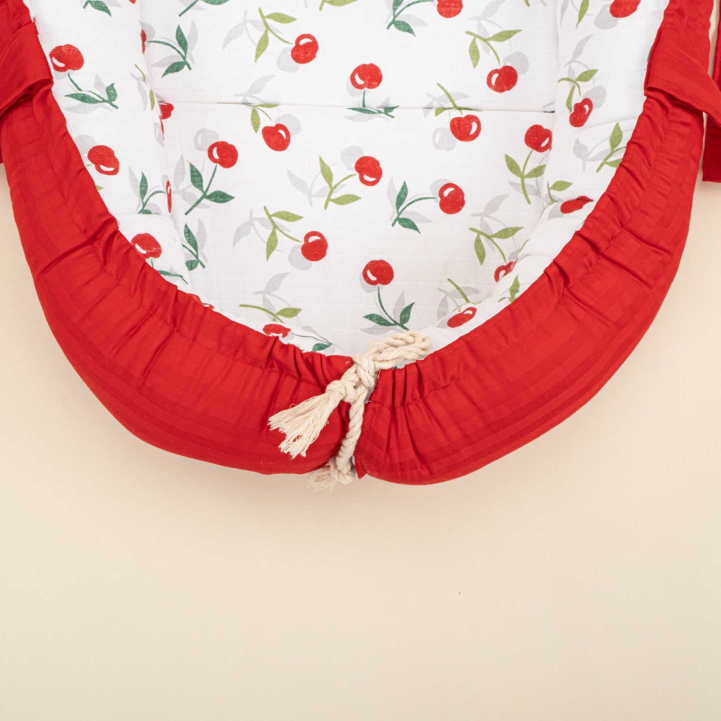 Babynest - Çift Taraflı - Kırmızı Saten - Kiraz