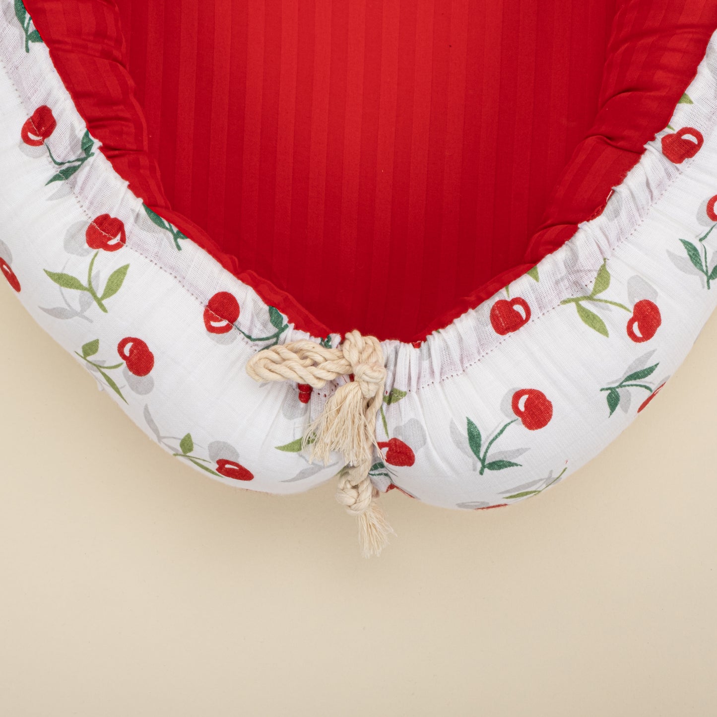 Babynest - Çift Taraflı - Kırmızı Saten - Kiraz