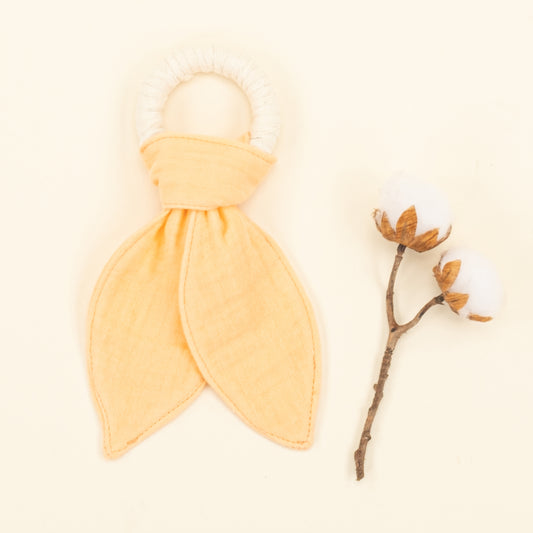 Diş Kaşıyıcı - Emzik Askısı - Salya Önlük Seti - Dört Katlı Somon Muslin