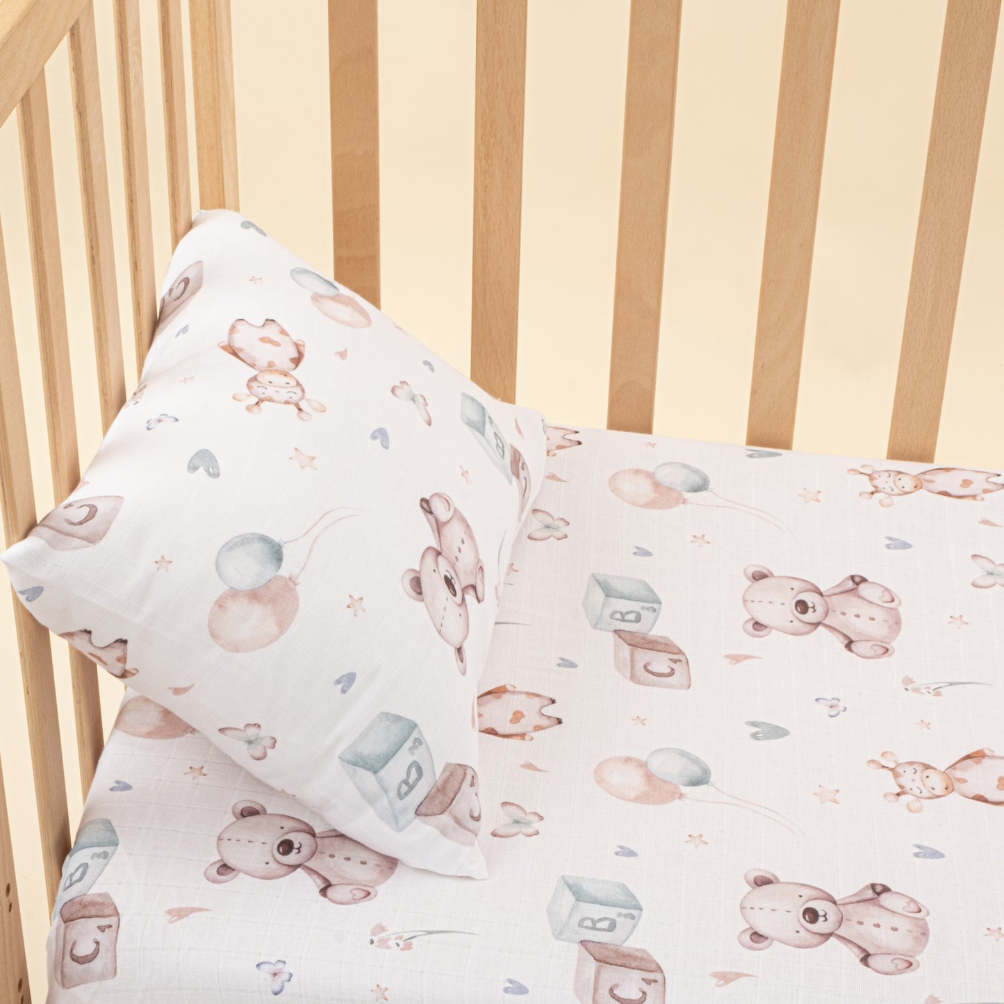 Bebek Lastikli Çarşaf ve Yastık Kılıfı - Dijital Baskı Muslin - Sevimli Ayıcıklar