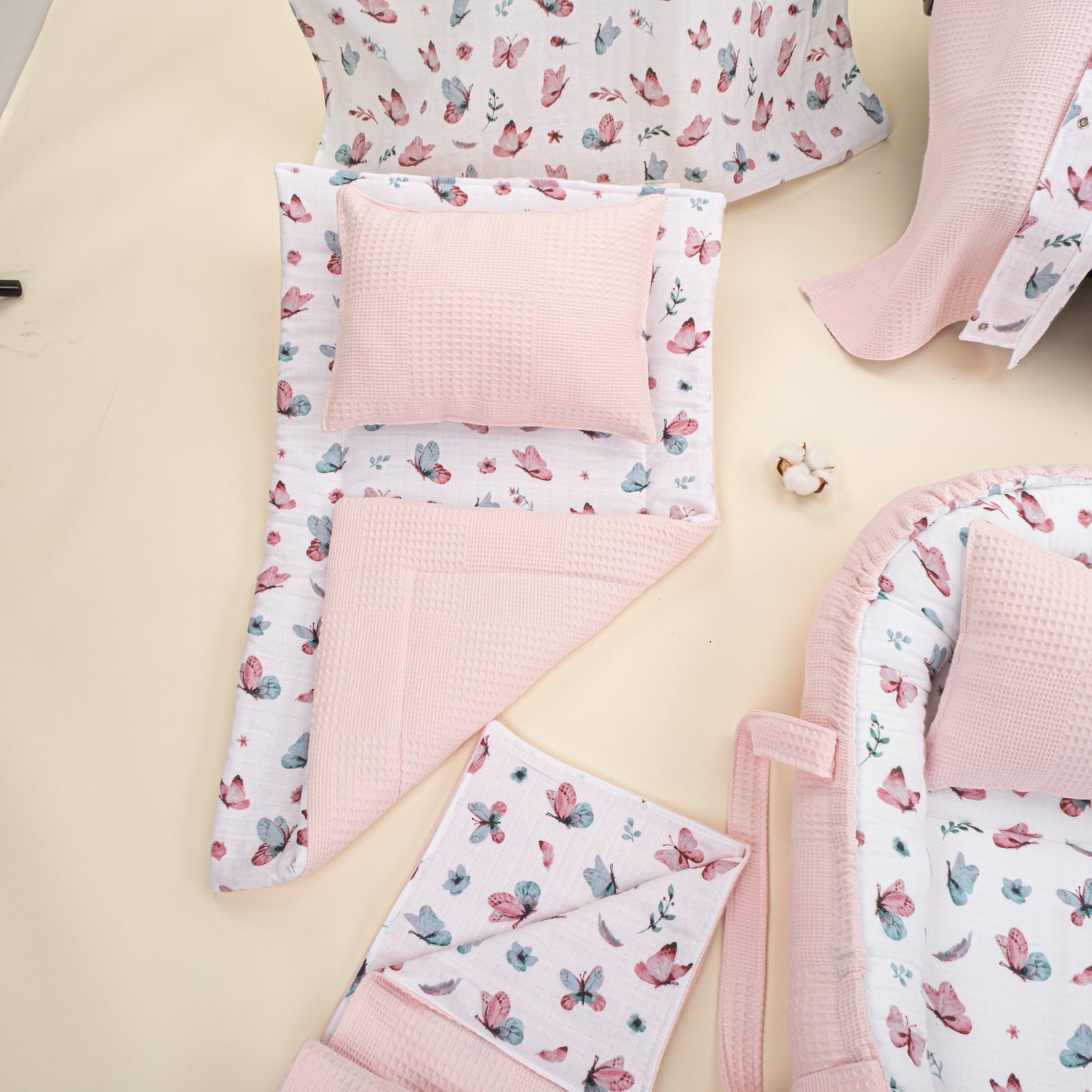 18 Parça Full Set - Çift Taraflı - Pembe Waffle - Kelebekler