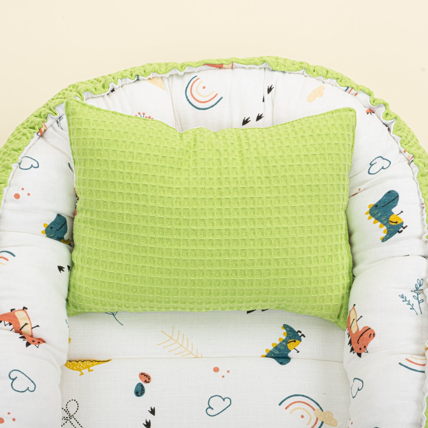 Babynest ve Yastık- Çift Taraflı - Fıstık Yeşili Petek - Renkli Dinazor