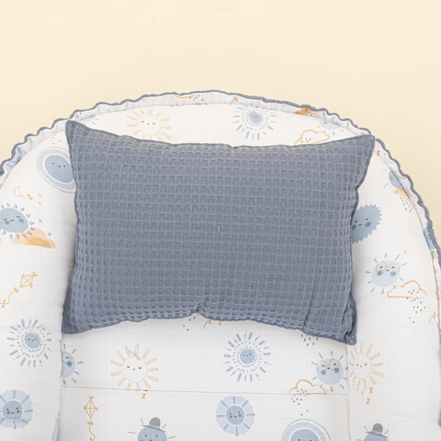 Babynest ve Yastık- Çift Taraflı - Açık İndigo Petek - Mavi Güneş