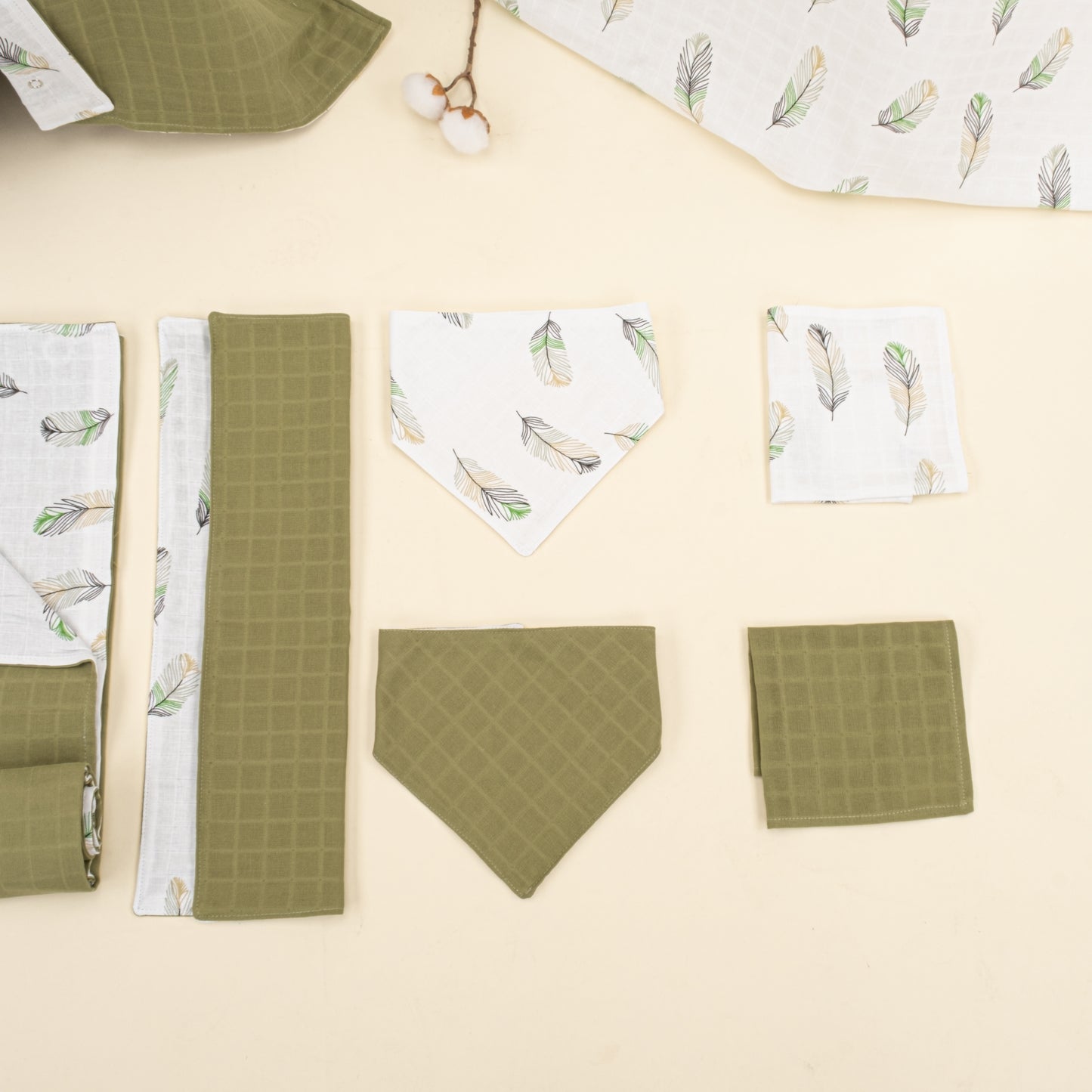 9 Parça Avantajlı Set - Çift Taraflı - Koyu Fıstık Yeşili Muslin - Yeşil Tüy