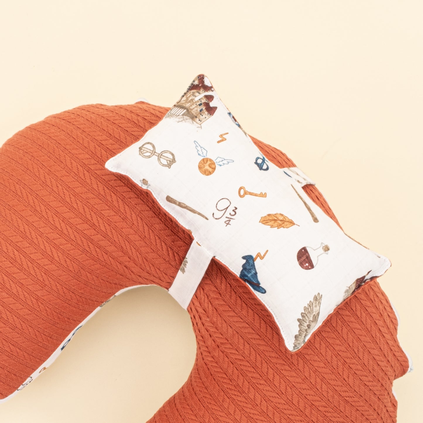 Emzirme Yastığı - Çift Taraflı - Kiremit Örgü - Harry