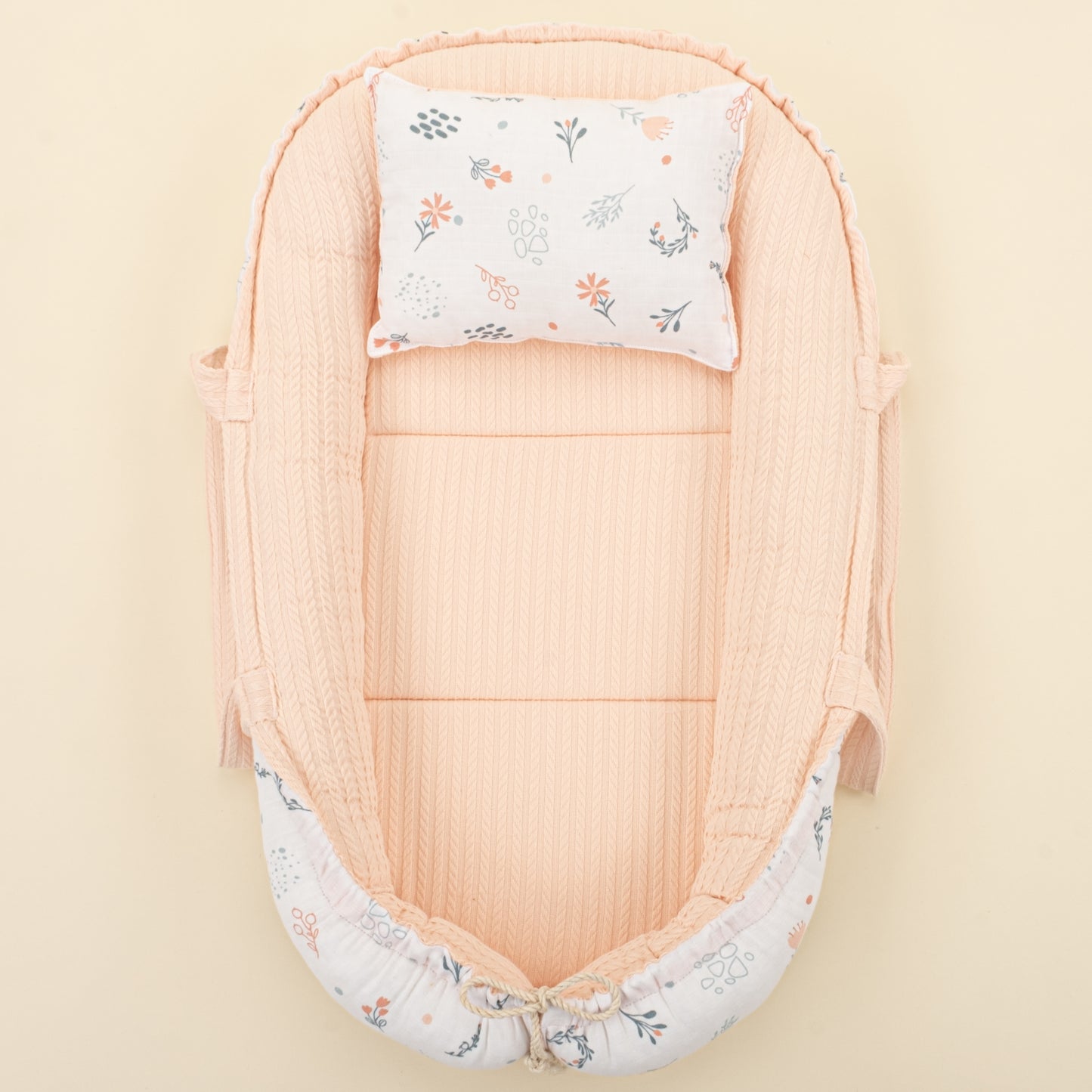 Babynest ve Yastık - Çift Taraflı - Somon Örgü - Yeşil Çiçekler