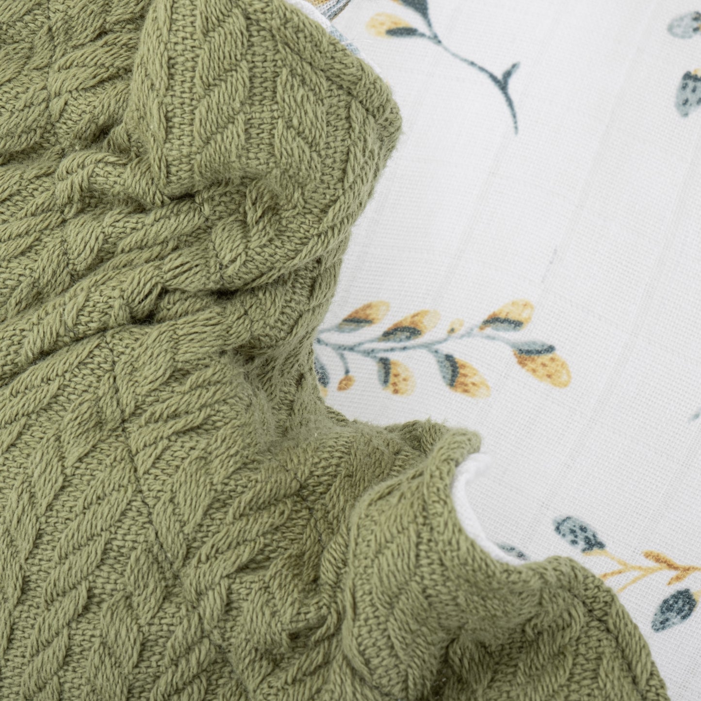 Yuvarlak Babynest - Çift Taraflı - Açık Yeşil Örgü - Yapraklar