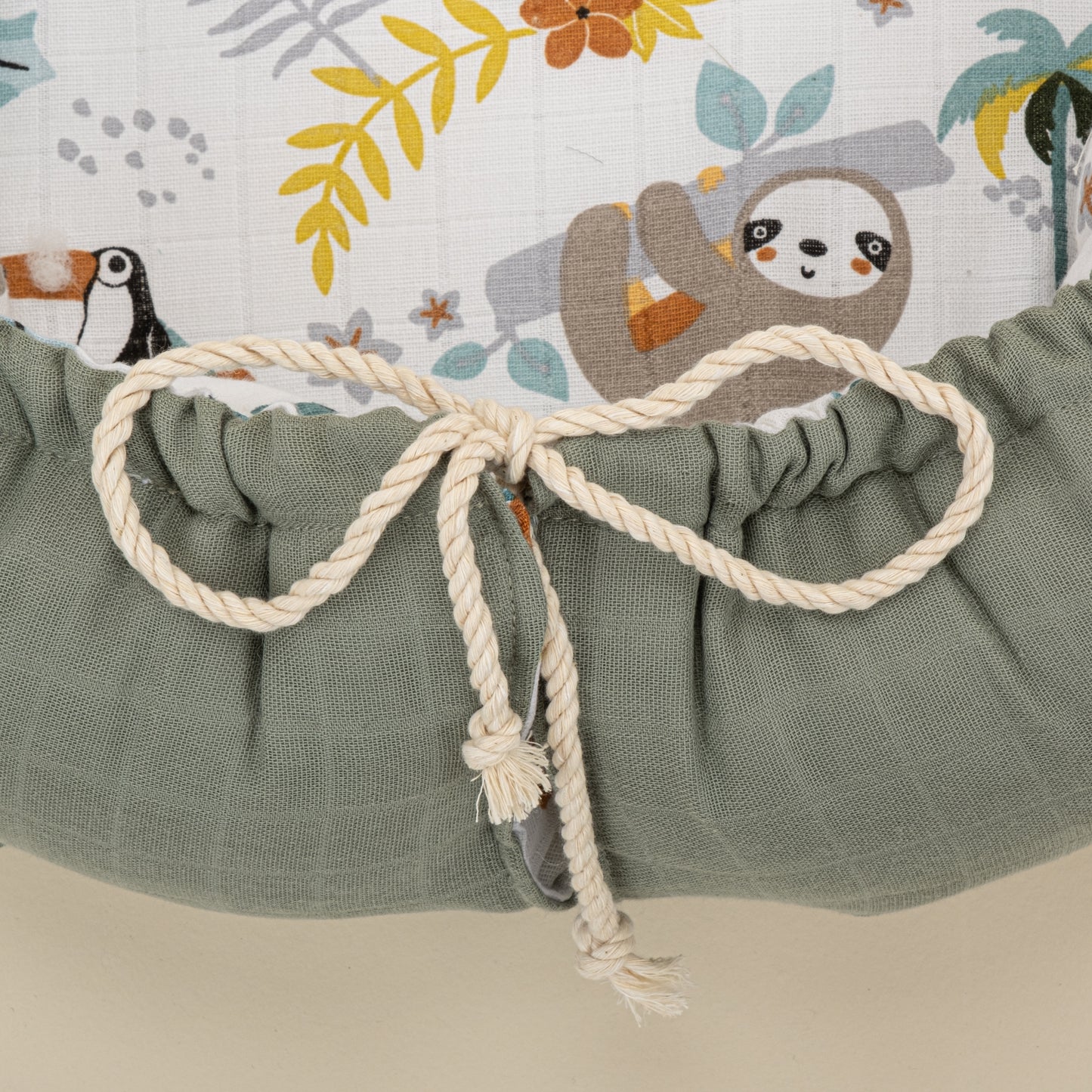 Babynest ve Yastık - Çift Taraflı - Haki Muslin - Hayvanat Bahçesi