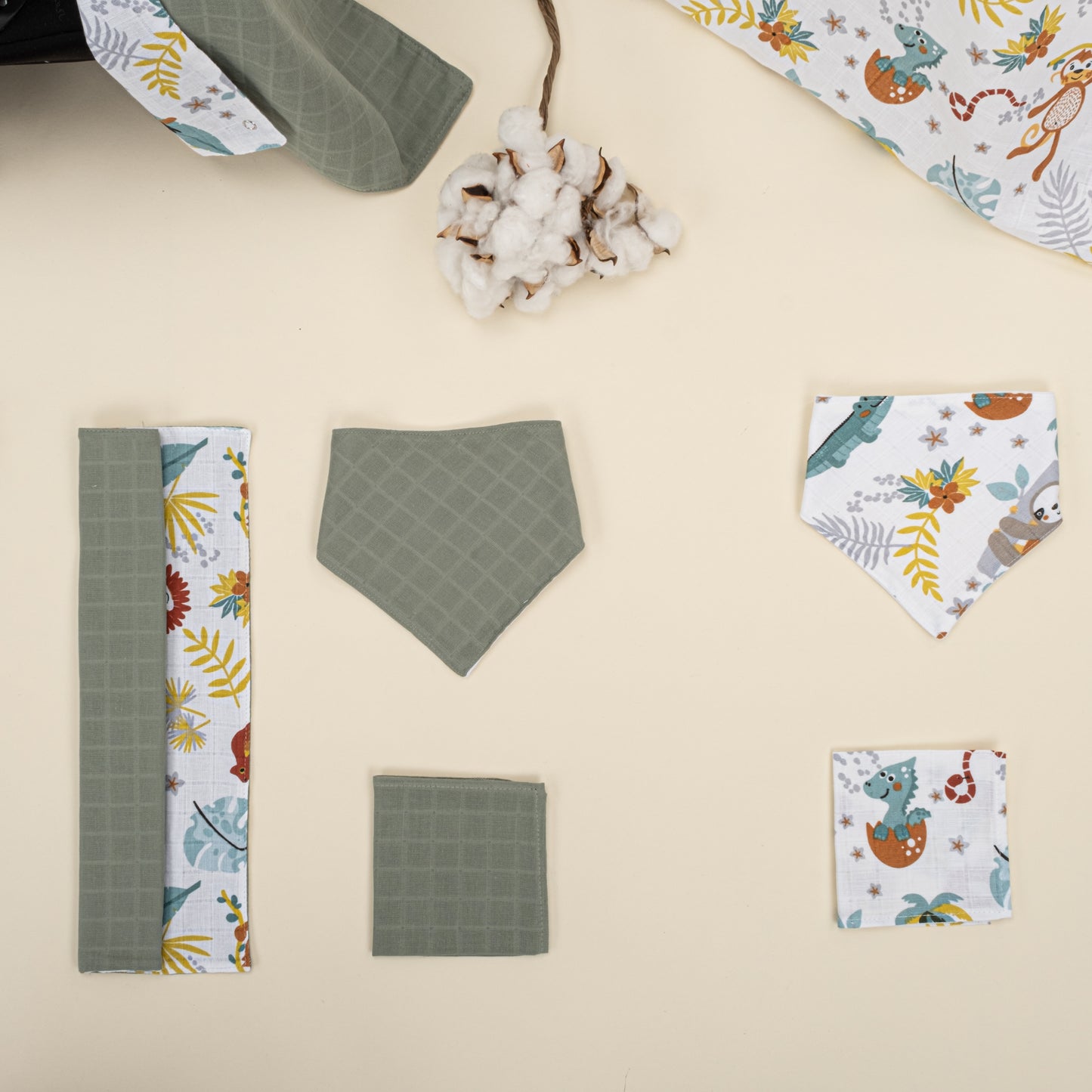 11 Parça Avantajlı Set - Çift Taraflı - Haki Muslin - Hayvanat Bahçesi