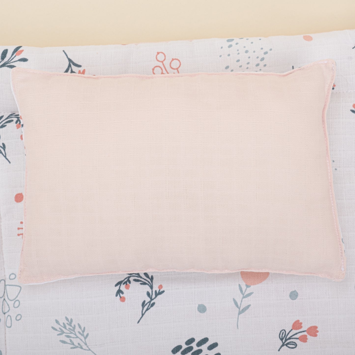 Uyku Tulumu ve Yastık - Bebe Pembe Muslin - Yeşil Çiçekler