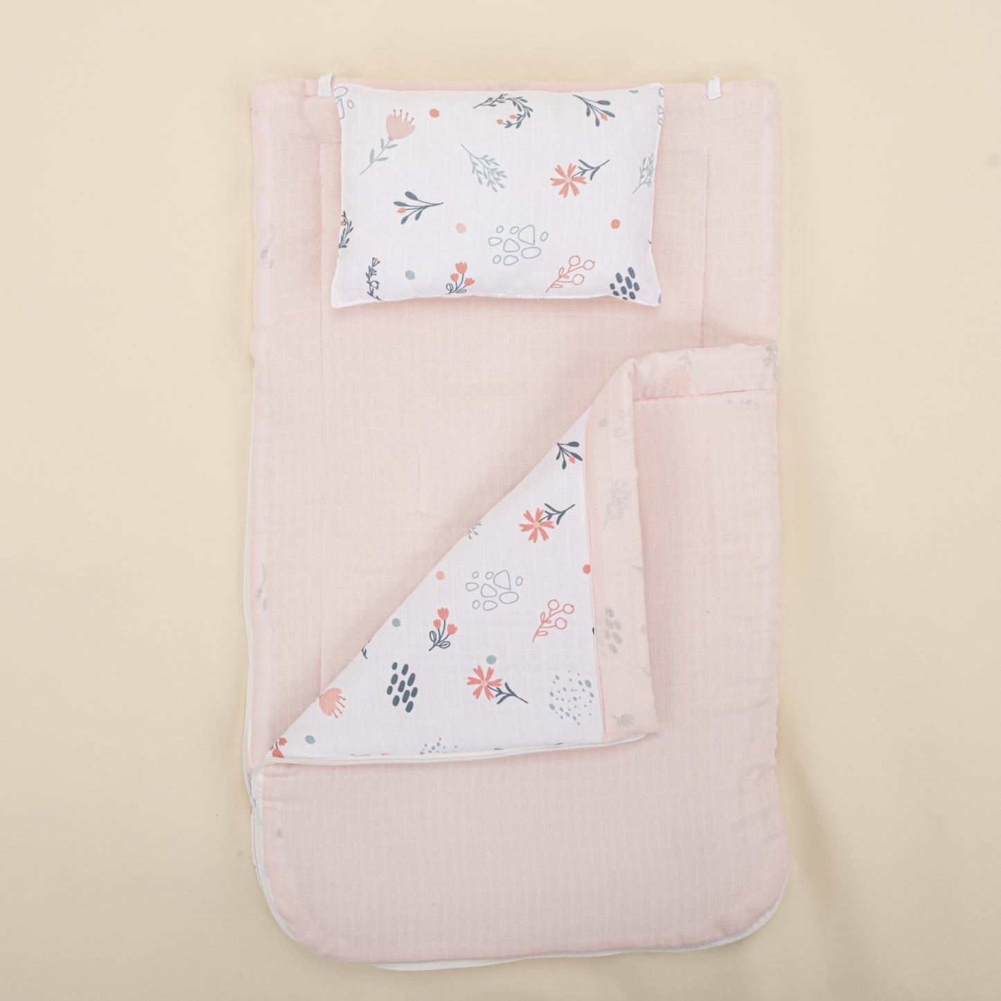 Uyku Tulumu ve Yastık - Bebe Pembe Muslin - Yeşil Çiçekler