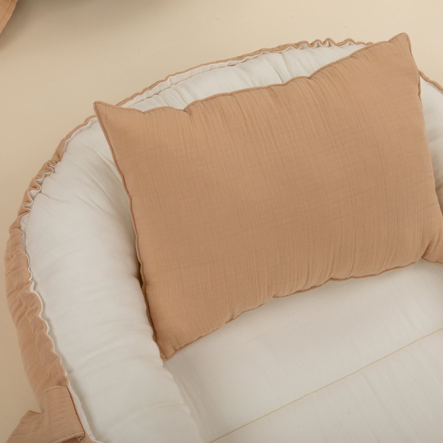 Babynest ve Yastık - Çift Taraflı - İki Katlı Bej Muslin - İki Katlı Krem Muslin
