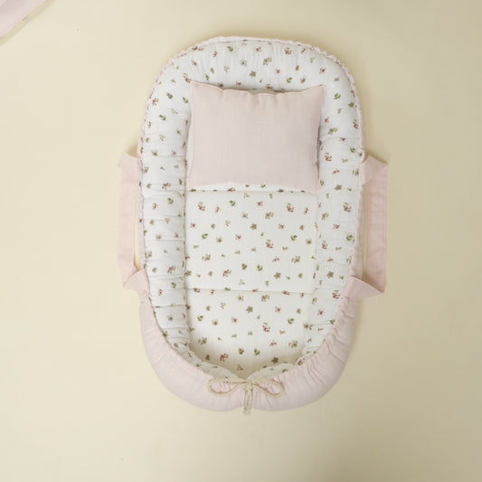 Babynest ve Yastık - Çift Taraflı - Bebe Pembe Muslin - Çiçekler