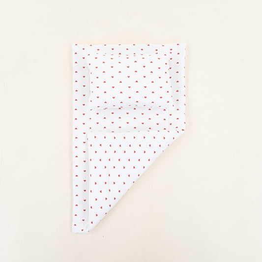 Alt Açma Matı ve Yastık - Kırmızı Kalp