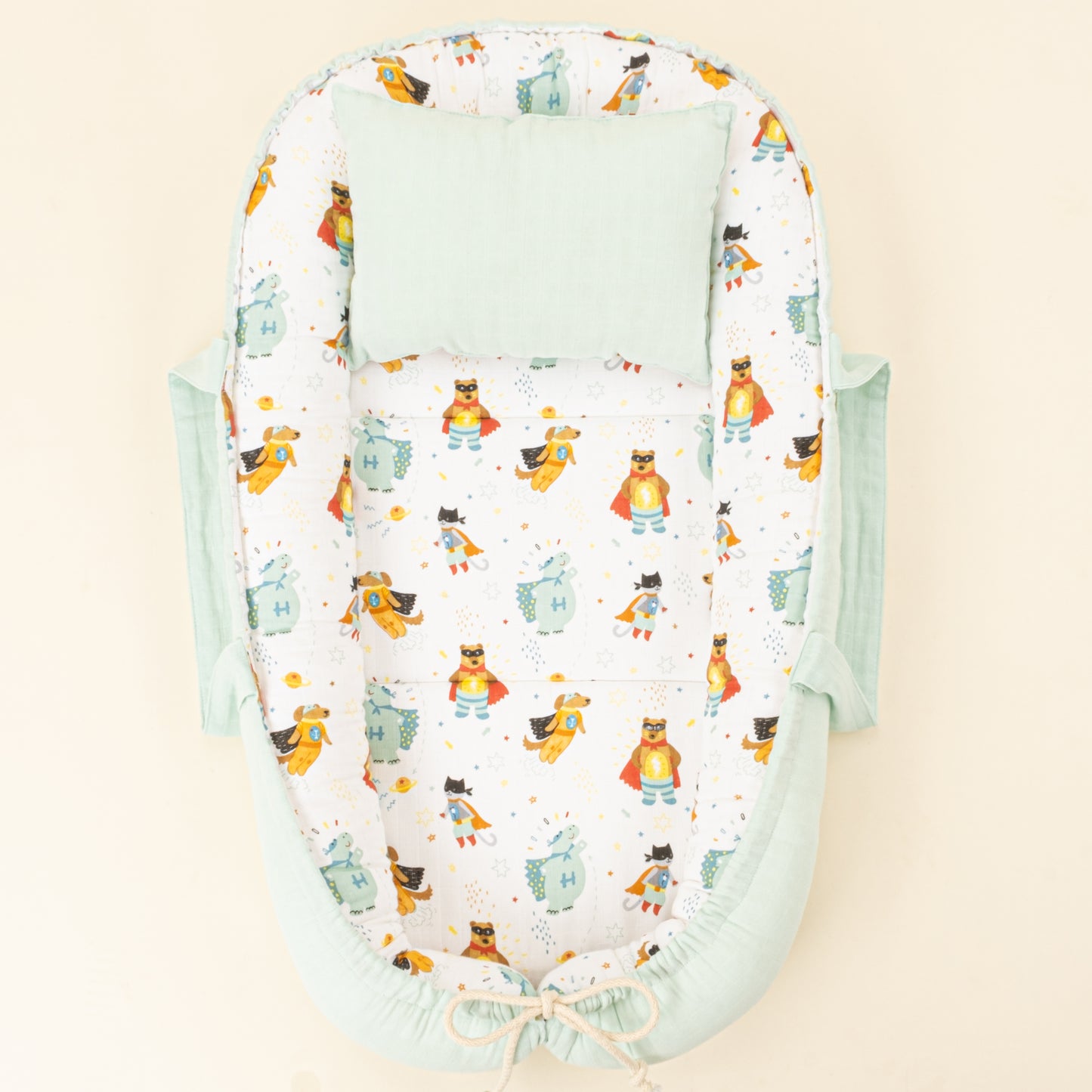 Babynest ve Yastık - Çift Taraflı - Su Yeşili Muslin - Süper Kahramanlar