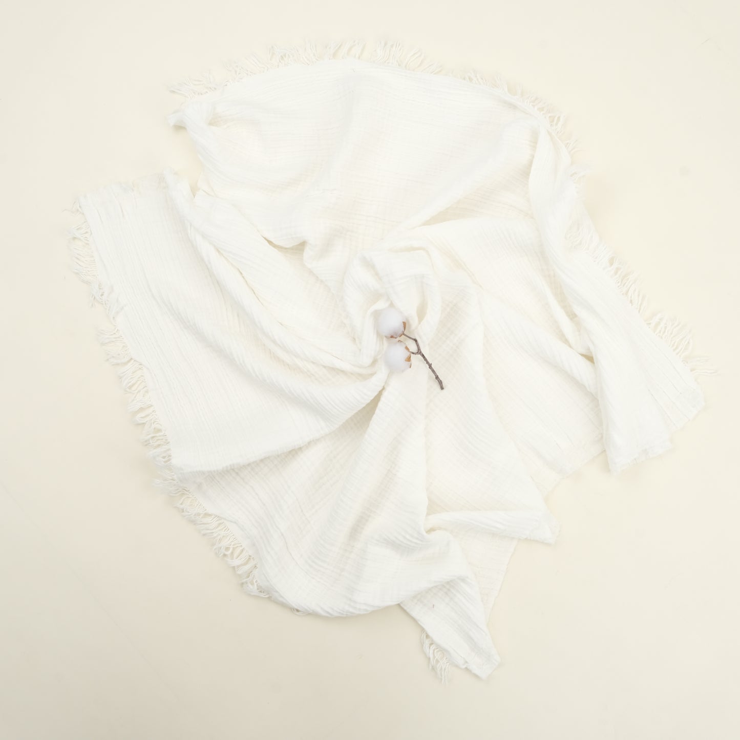 3 lü Bebek Muslin Kundak Set - Dört Katlı Püsküllü Beyaz - İki Katlı Sütlü Kahve - Kahverengi Yıldız