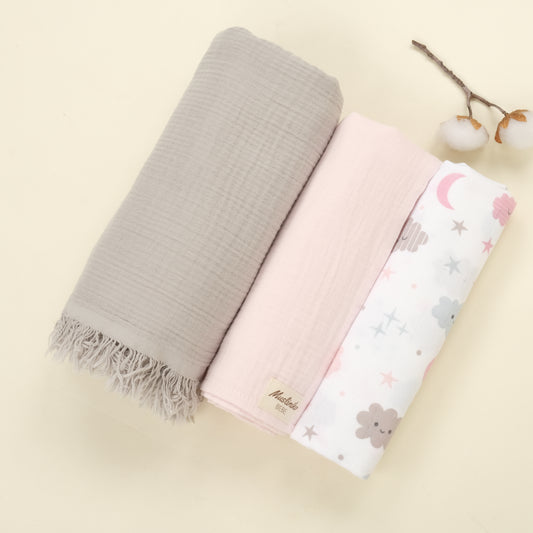 3 lü Bebek Muslin Kundak Set - Dört Katlı Püsküllü Gri - İki Katlı Bebe Pembe - Pembe Bulutlar