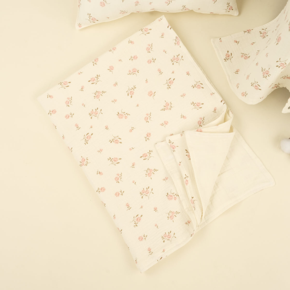 5 Parça İki Katlı Avantajlı Set - İki Katlı Krem - Soft Çiçekler
