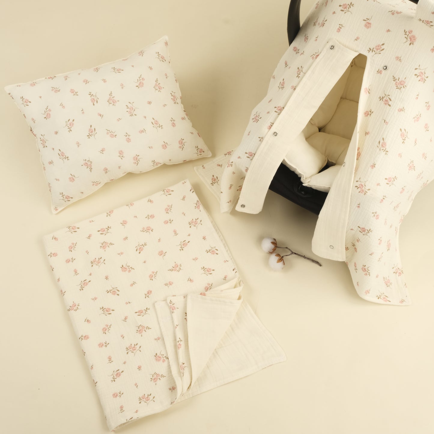 4 Parça İki Katlı Avantajlı Set - İki Katlı Krem - Soft Çiçekler