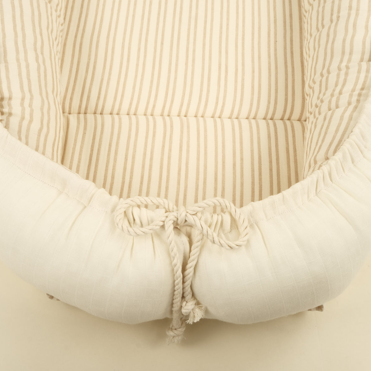 Babynest ve Yastık - Çift Taraflı - İki Katlı Kum Çizgili - Krem Muslin