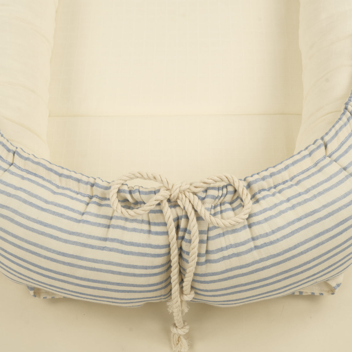 Babynest ve Yastık - Çift Taraflı - İki Katlı Mavi Çizgili - Krem Muslin