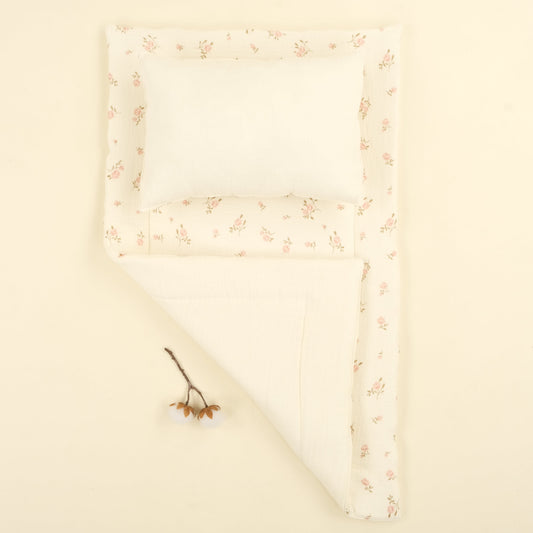 Alt Açma Matı ve Yastık - Çift Taraflı - İki Katlı Soft Çiçekler - Krem İki Katlı Muslin