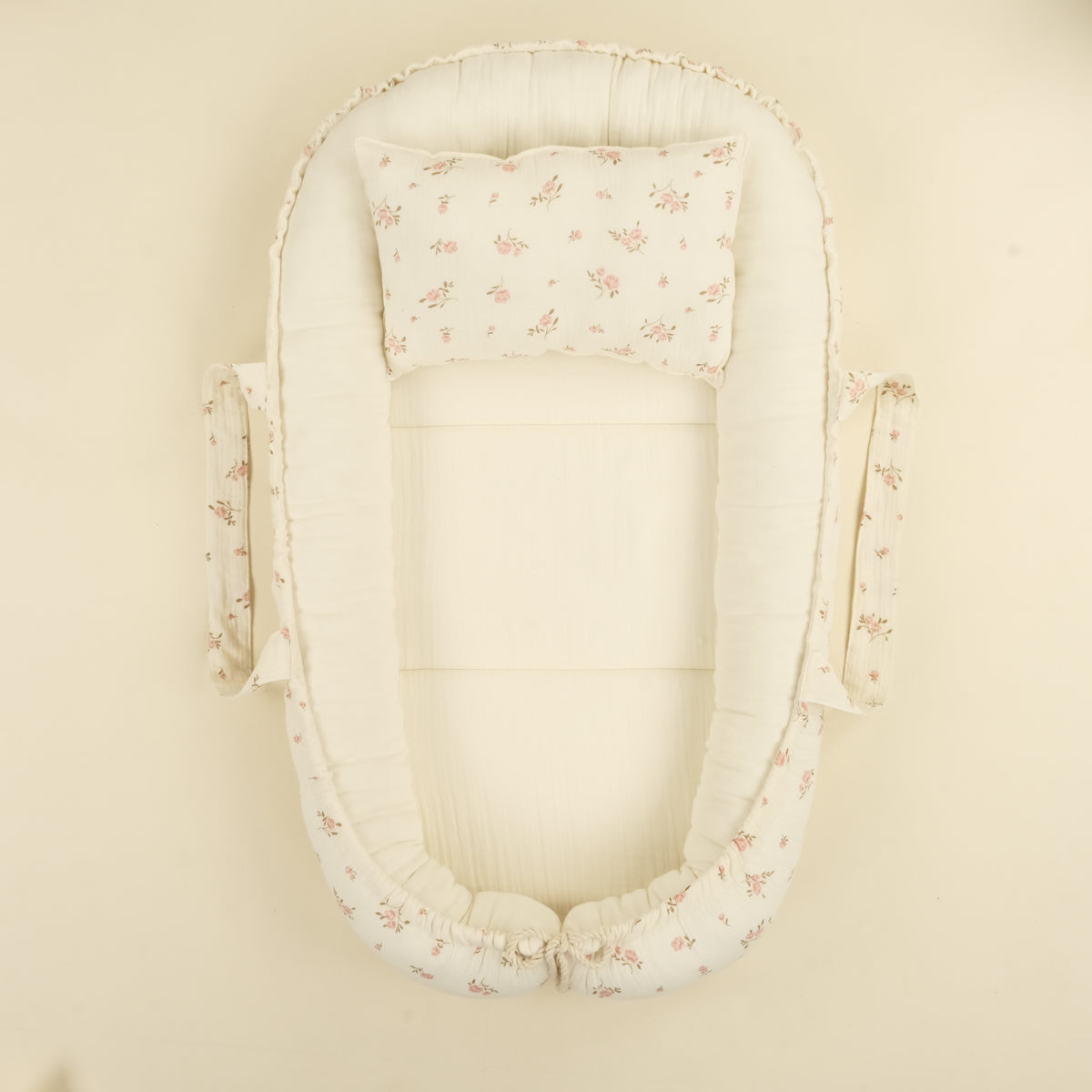 Babynest ve Yastık - Çift Taraflı - İki Katlı Soft Çiçekler - Krem İki Katlı Muslin