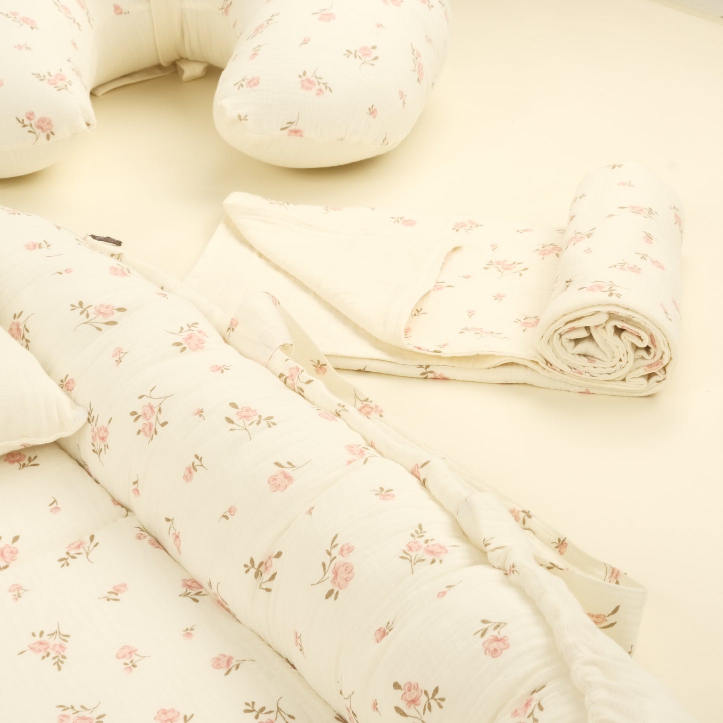 9 Parça Çift Taraflı Muslin Setler - İki Katlı Soft Çiçekler - Krem İki Katlı Muslin
