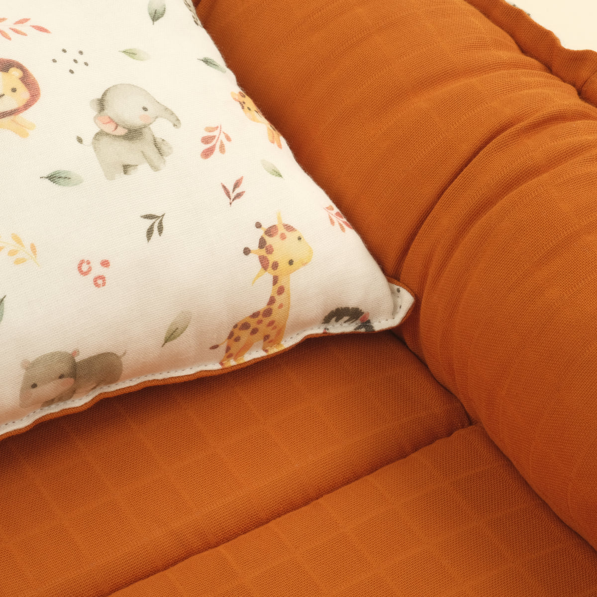 Babynest ve Yastık - Çift Taraflı - İki Katlı Safari - Kiremit Muslin