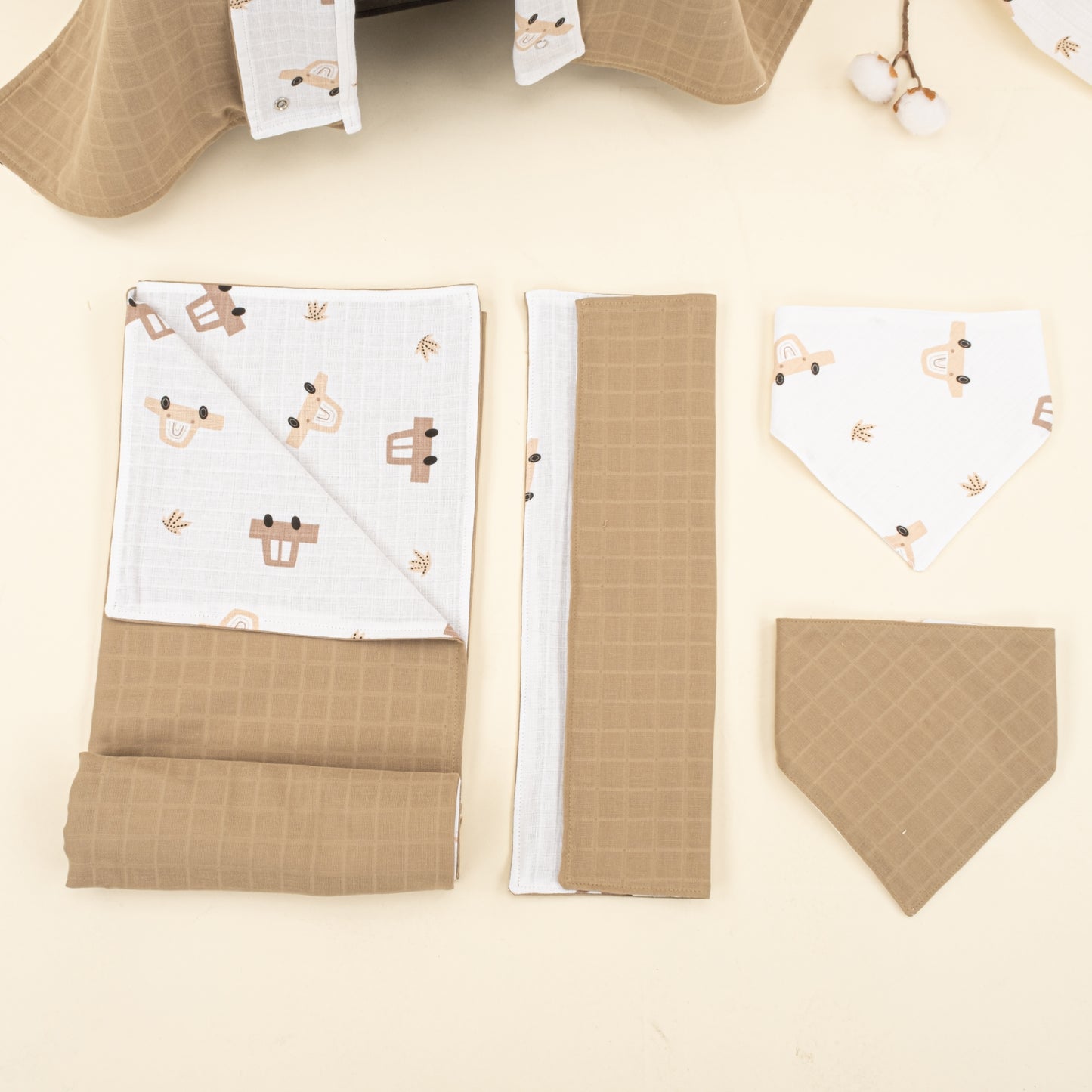 9 Parça Avantajlı Set - Çift Taraflı - Toprak Muslin - Kahverengi Arabalar