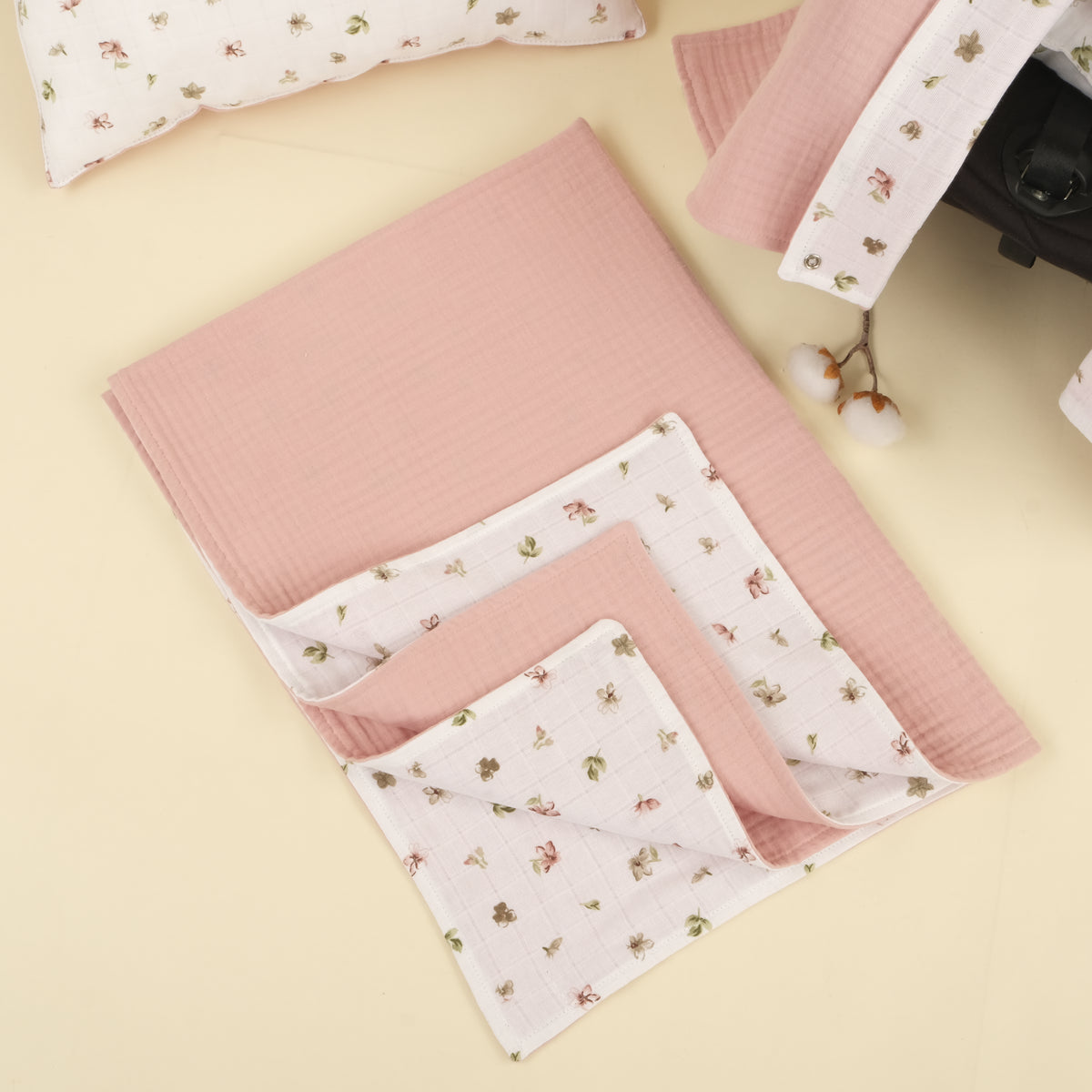 4 Parça İki Katlı Avantajlı Set - Çiçekler - 4 Katlı Pudra Muslin