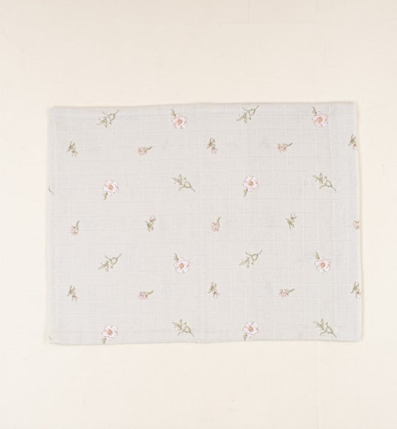 Bebek Muslin Nevresim Seti (Yorgan Kılıfı,Yastık Kılıfı,Lastikli Çarşaf) - Pembe Çiçekler