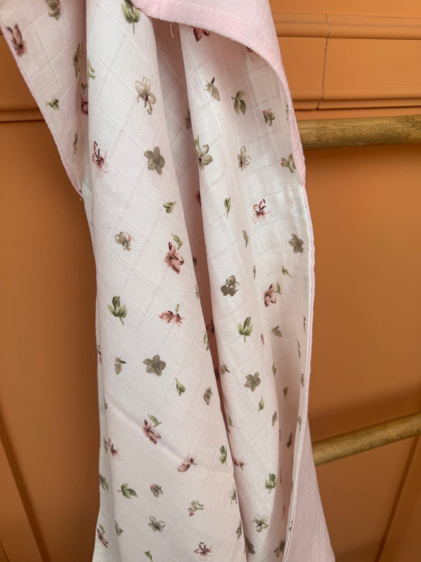 Muslin Kundak - İki Katlı Muslin Bebe Pembe - Çiçek