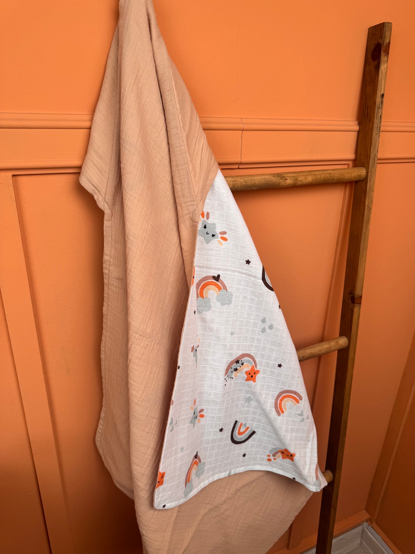 Muslin Kundak - İki Katlı Muslin Bej - Turuncu Gökkuşağı