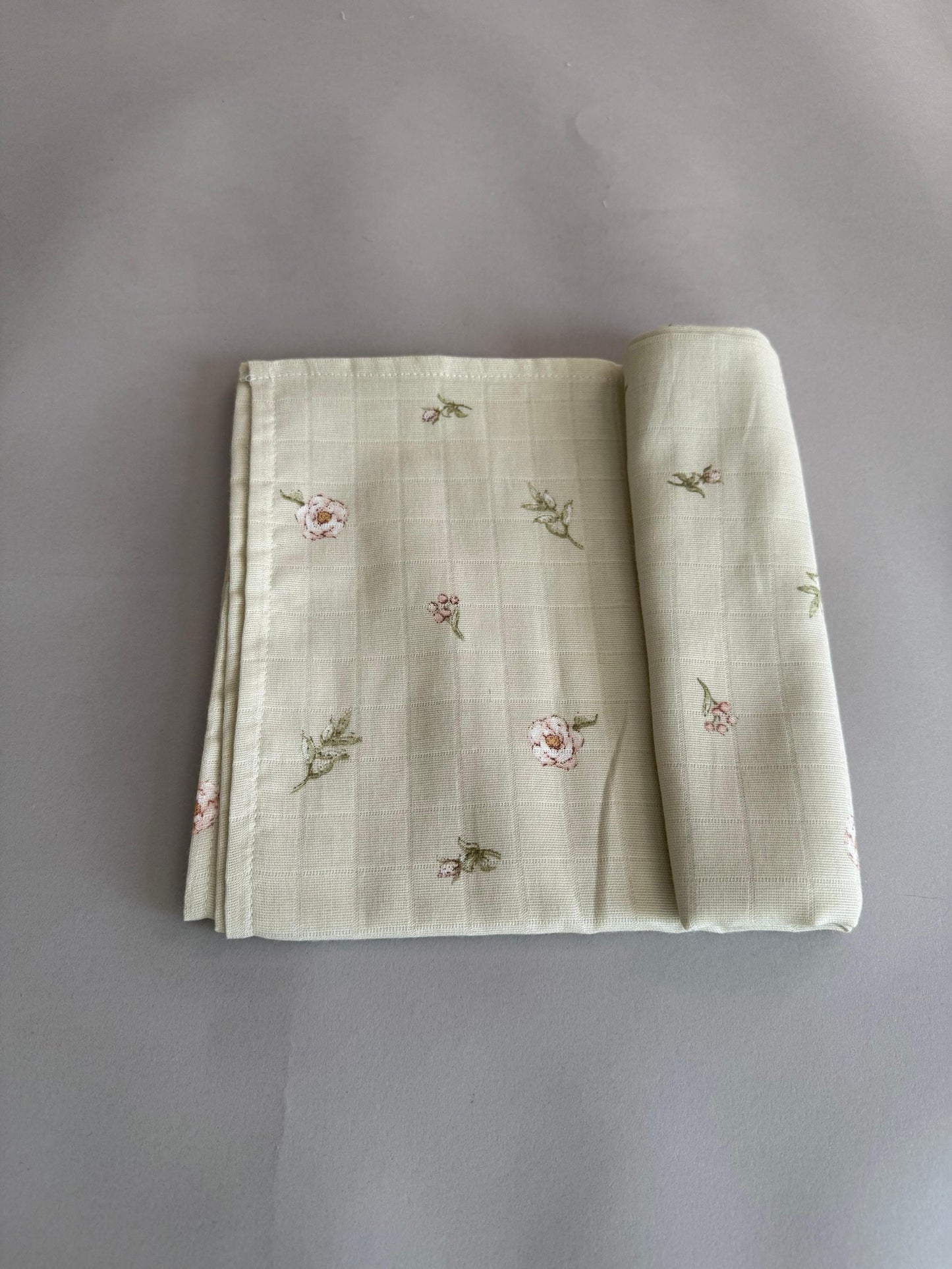 3lü Set - Müslin Örtü - Pembe Çiçekler / Koyu Fıstık Yeşili / Pudra