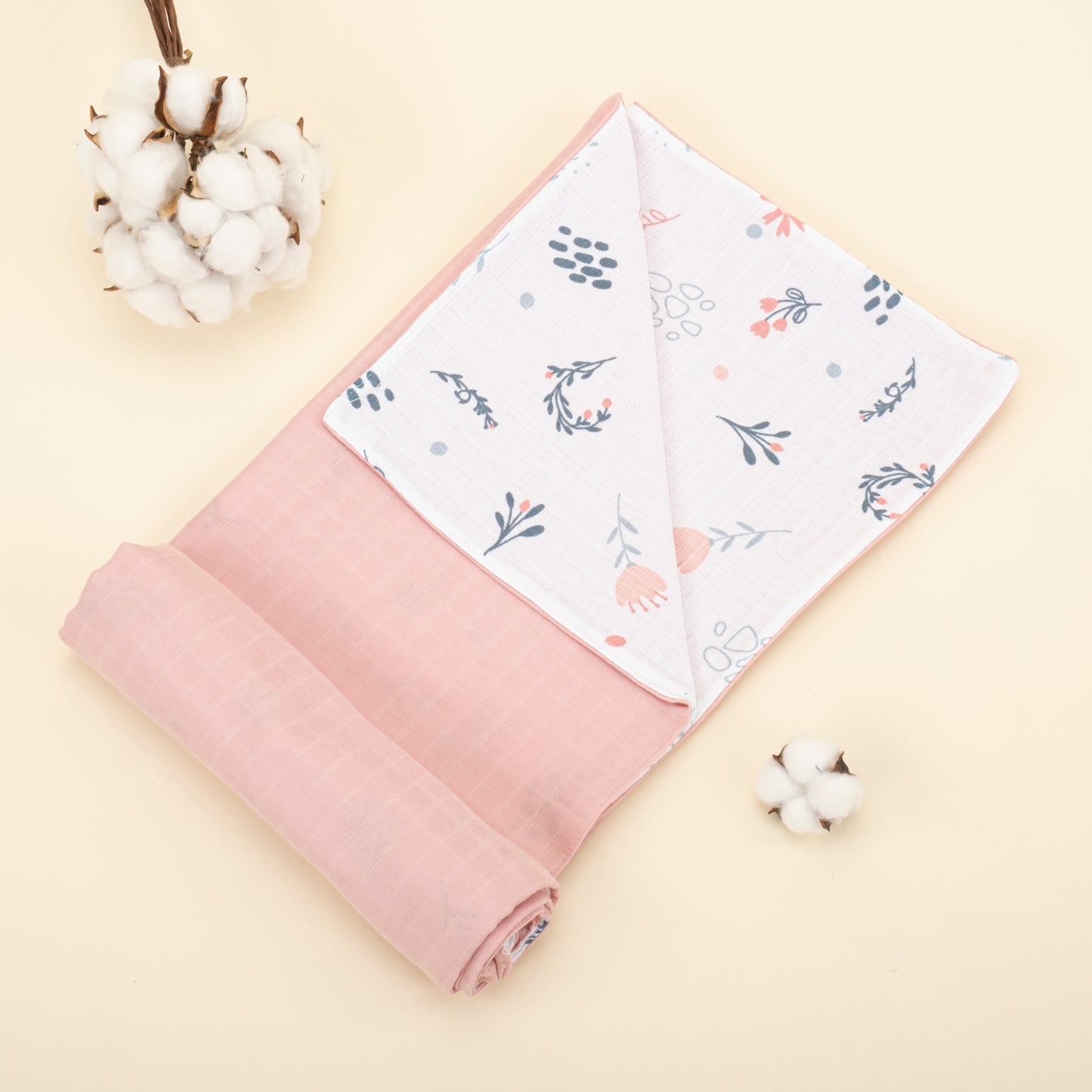 Çift Taraflı Muslin Örtü - Pudra Muslin - Yeşil Çiçekler