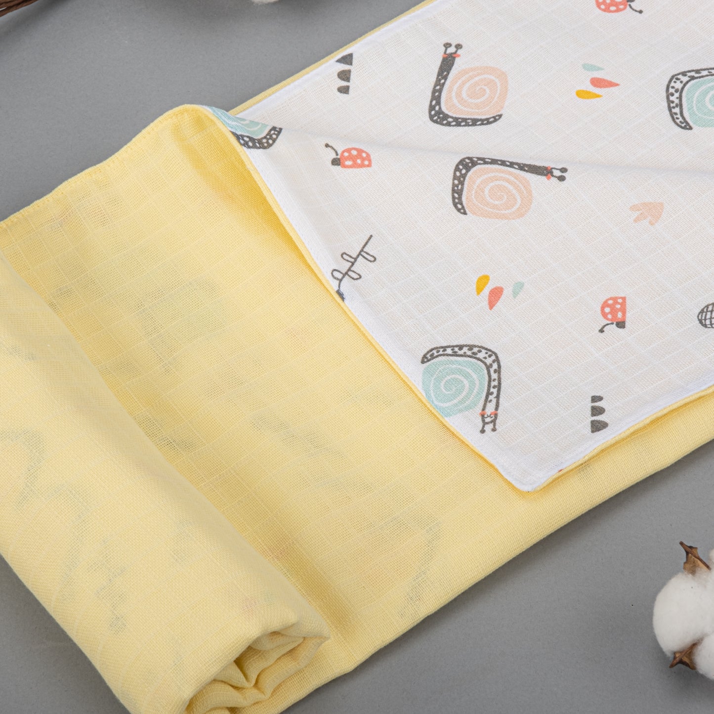 Çift Taraflı Muslin Örtü - Sarı Muslin - Salyangoz